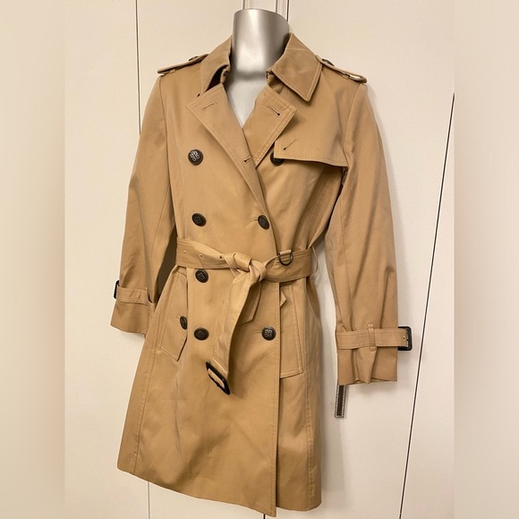 Givenchy belted double-breasted Mid length tan trench coat - Picture 4 of 13